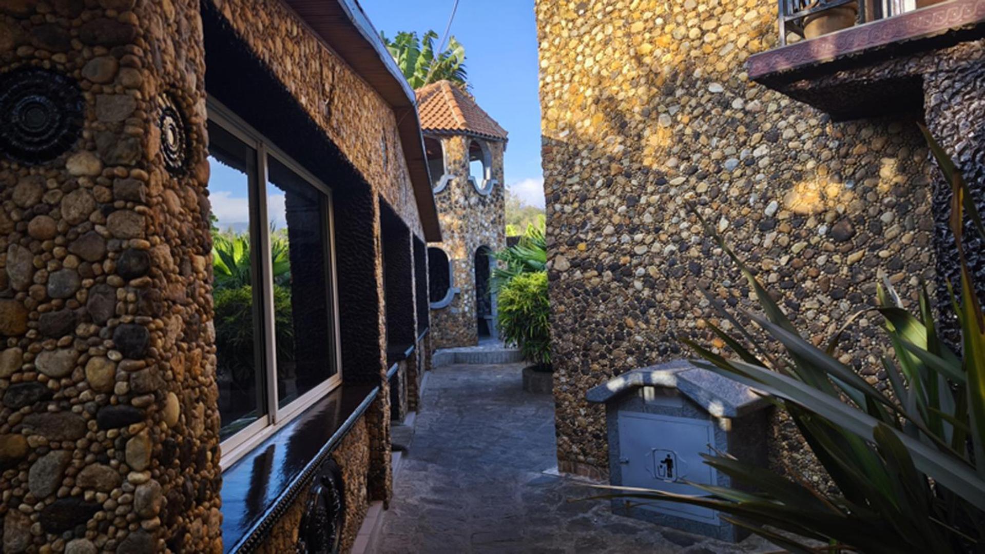 Hotel Restaurant Le Miamiam Glouglou Ambositra Exterior photo