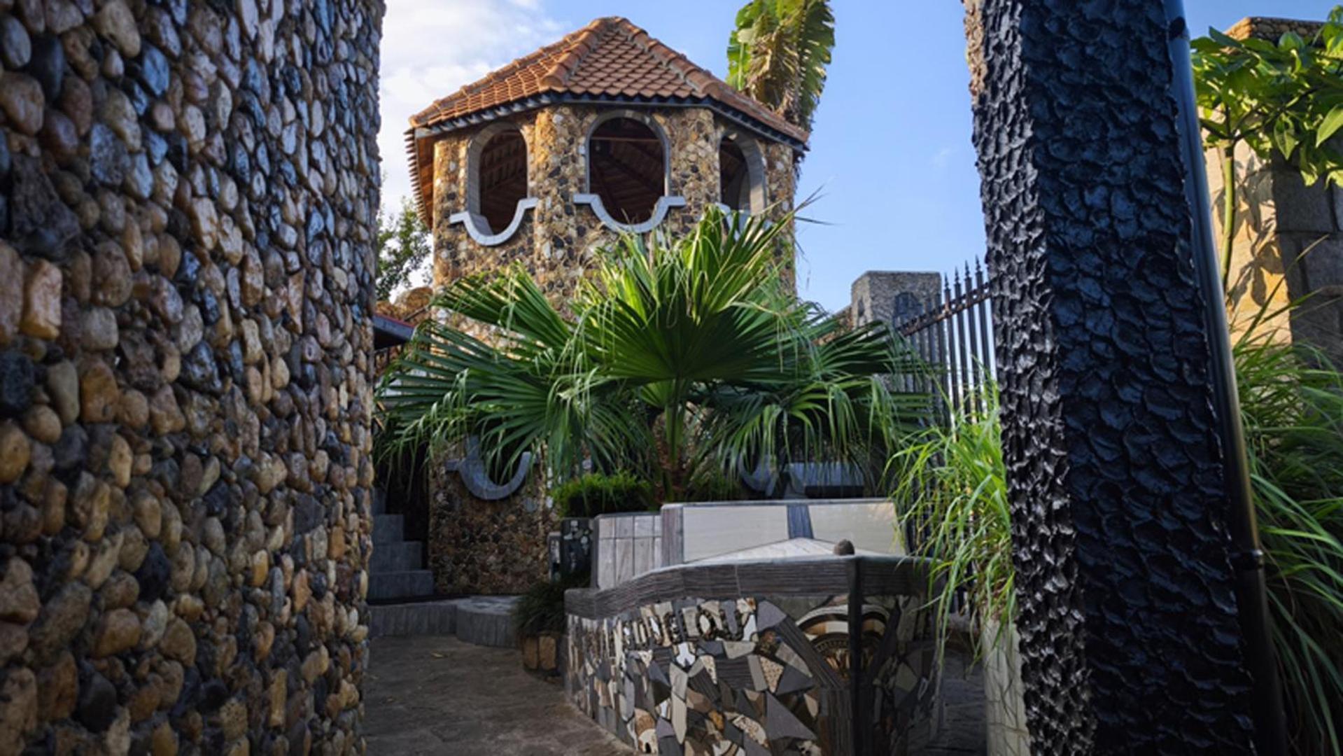 Hotel Restaurant Le Miamiam Glouglou Ambositra Exterior photo